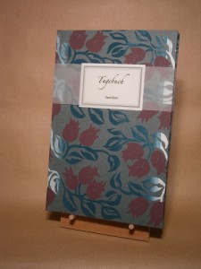 Hand-Buch 12 x 18,5 cm Hand-Buch mit Siebdruck